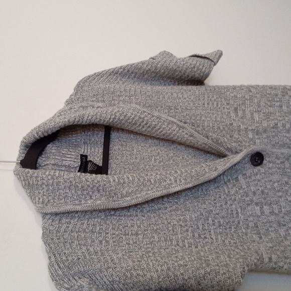 NWOT. Introspect Short Sleeve One Button Sweater Jacket - Picture 2 of 9